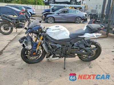 Trzecie zdjęcie samochodu z tyłu: 2023 SUZUKI GSX-R750 VIN:JS1GR7MA7P7101449 - miniatura