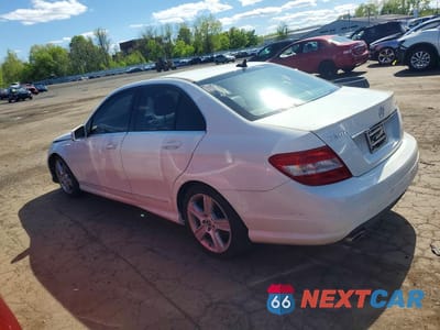 Drugie zdjęcie samochodu z przodu: 2011 MERCEDES-BENZ C 300 4MATIC VIN:WDDGF8BB5BR149387 - miniatura