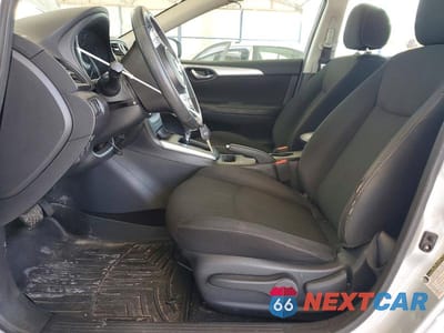Zdjęcie 7 z 12 samochodu: 2019 NISSAN SENTRA S VIN:3N1AB7AP2KY251360 - miniatura