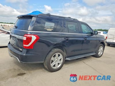Trzecie zdjęcie samochodu z tyłu: 2020 FORD EXPEDITION XLT VIN:1FMJU1HT5LEA61702 - miniatura