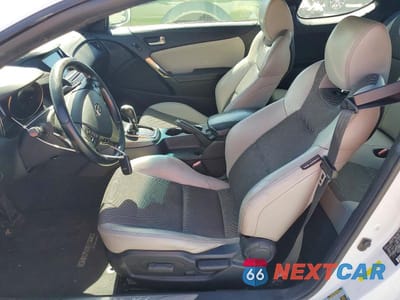 Zdjęcie 7 z 12 samochodu: 2013 HYUNDAI GENESIS COUPE 2.0T VIN:KMHHT6KD5DU105155 - miniatura