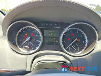 Zdjęcie 9 z 14 samochodu: 2010 MERCEDES-BENZ GL 450 4MATIC VIN:4JGBF7BE4AA596536 - miniatura