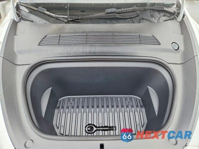 Zdjęcie 11 z 13 samochodu: 2023 TESLA MODEL Y VIN:7SAYGDEE2PF778955 - miniatura