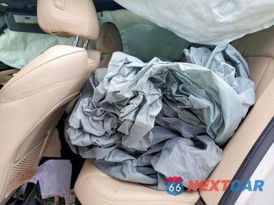 Zdjęcie 10 z 12 samochodu: 2020 BMW 330I VIN:3MW5R1J05L8B32601 - miniatura