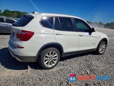 Trzecie zdjęcie samochodu z tyłu: 2017 BMW X3 SDRIVE28I VIN:5UXWZ7C34H0X41714 - miniatura