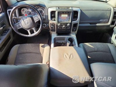 Zdjęcie 8 z 12 samochodu: 2017 RAM 1500 SLT VIN:1C6RR6LT3HS610214 - miniatura