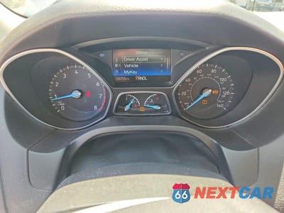 Zdjęcie 9 z 12 samochodu: 2016 FORD FOCUS S VIN:1FADP3E24GL405964 - miniatura