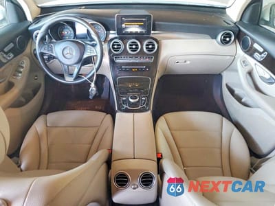 Zdjęcie 8 z 12 samochodu: 2017 MERCEDES-BENZ GLC 300 VIN:WDC0G4JB3HF158807 - miniatura