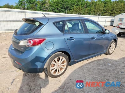 Trzecie zdjęcie samochodu z tyłu: 2010 MAZDA 3 S VIN:JM1BL1H57A1310616 - miniatura