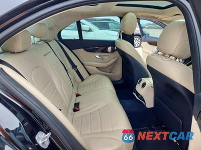 Zdjęcie 10 z 12 samochodu: 2017 MERCEDES-BENZ C 300 VIN:55SWF4JB4HU183107 - miniatura