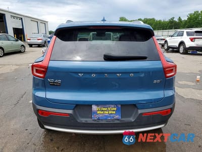Zdjęcie 6 z 14 samochodu: 2024 VOLVO XC40 PLUS VIN:YV4L12UE2R2214501 - miniatura