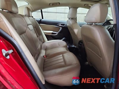 Zdjęcie 10 z 12 samochodu: 2012 BUICK REGAL PREMIUM VIN:2G4GS5EVXC9213103 - miniatura
