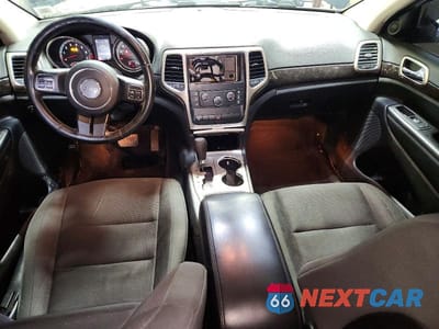 Zdjęcie 8 z 13 samochodu: 2012 JEEP GRAND CHEROKEE LAREDO VIN:1C4RJFAG6CC342073 - miniatura