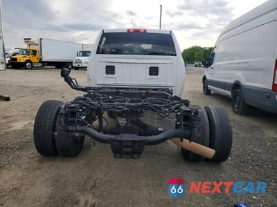 Zdjęcie 6 z 12 samochodu: 2021 RAM 3500 TRADESMAN VIN:3C63RRGL0MG514284 - miniatura