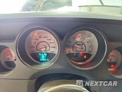 Zdjęcie 9 z 12 samochodu: 2011 DODGE CHALLENGER SRT-8 VIN:2B3CJ7DJ4BH540845 - miniatura