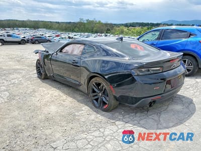 Drugie zdjęcie samochodu z przodu: 2018 CHEVROLET CAMARO LT VIN:1G1FB1RSXJ0176241 - miniatura