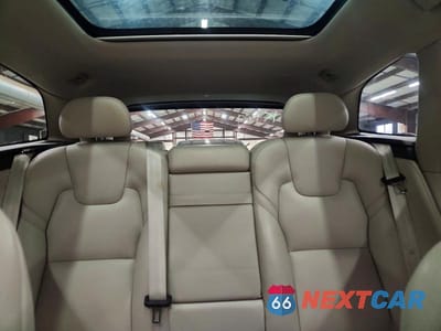 Zdjęcie 10 z 13 samochodu: 2019 VOLVO XC60 T6 MOMENTUM VIN:LYVA22RK7KB231028 - miniatura