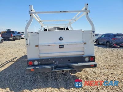 Zdjęcie 6 z 12 samochodu: 2018 FORD F350 SUPER DUTY VIN:1FDBF3A68JED02034 - miniatura