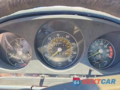 Zdjęcie 9 z 12 samochodu: 1984 MERCEDES-BENZ 380 SL VIN:WDBBA45A7EA000978 - miniatura