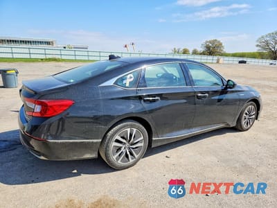 Trzecie zdjęcie samochodu z tyłu: 2020 HONDA ACCORD TOURING HYBRID VIN:1HGCV3F90LA011263 - miniatura