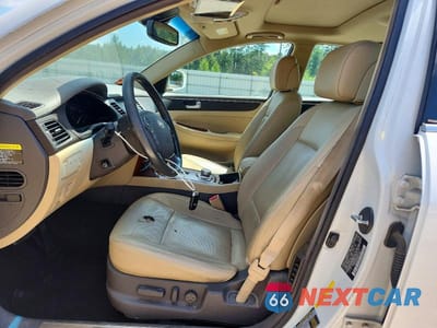 Zdjęcie 7 z 12 samochodu: 2012 HYUNDAI GENESIS 3.8L VIN:KMHGC4DD1CU211713 - miniatura