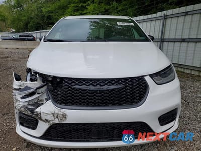 Piąte zdjęcie samochodu w środku: 2024 CHRYSLER PACIFICA HYBRID SELECT VIN:2C4RC1S77RR104132 - miniatura