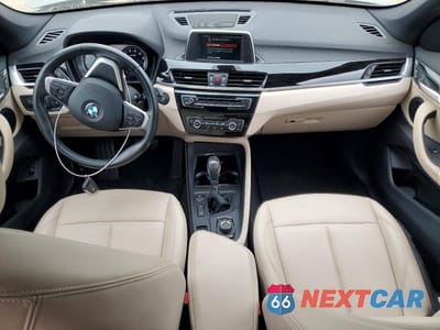 Zdjęcie 8 z 12 samochodu: 2018 BMW X1 XDRIVE28I VIN:WBXHT3C38J5L28047 - miniatura