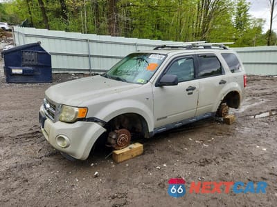 2008 FORD ESCAPE XLT 1FMCU93188KB99482 - główne zdjęcie licytacji z USA - miniatura