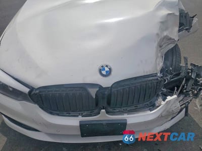Zdjęcie 11 z 12 samochodu: 2017 BMW 530 I VIN:WBAJA5C3XHWA35030 - miniatura