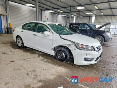 Czwarte zdjęcie samochodu z boku: 2015 HONDA ACCORD EX VIN:1HGCR2F7XFA250353 - miniatura
