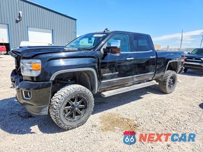 2019 GMC SIERRA K2500 DENALI 1GT12SEY2KF271988 - główne zdjęcie licytacji z USA - miniatura