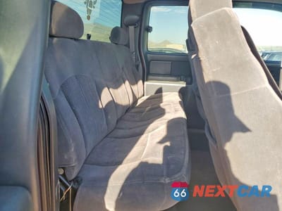 Zdjęcie 10 z 12 samochodu: 2002 CHEVROLET SILVERADO K1500 VIN:1GCEK19T22E141788 - miniatura