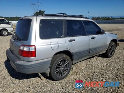 Trzecie zdjęcie samochodu z tyłu: 2002 SUBARU FORESTER L VIN:JF1SF63552G731010 - miniatura