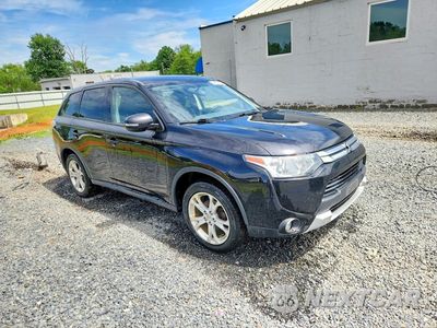 Czwarte zdjęcie samochodu z boku: 2015 MITSUBISHI OUTLANDER SE VIN:JA4AZ3A33FZ013120 - miniatura