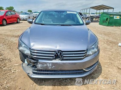 Piąte zdjęcie samochodu w środku: 2012 VOLKSWAGEN PASSAT SE VIN:1VWBP7A36CC012353 - miniatura