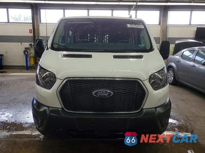 Piąte zdjęcie samochodu w środku: 2025 FORD TRANSIT T-250 VIN:1FTBR1Y8XSKA72183 - miniatura