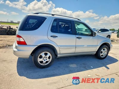 Trzecie zdjęcie samochodu z tyłu: 2003 MERCEDES-BENZ ML 350 VIN:4JGAB57EX3A439794 - miniatura