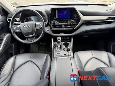 Zdjęcie 9 z 14 samochodu: 2023 TOYOTA HIGHLANDER XLE VIN:5TDKDRBH6PS515550 - miniatura