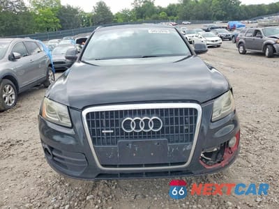 Piąte zdjęcie samochodu w środku: 2012 AUDI Q5 PREMIUM PLUS VIN:WA1DKAFP3CA062345 - miniatura