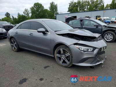 Czwarte zdjęcie samochodu z boku: 2020 MERCEDES-BENZ CLA 250 4MATIC VIN:WDD5J4HB0LN071289 - miniatura