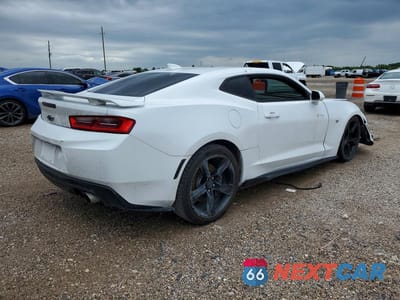 Trzecie zdjęcie samochodu z tyłu: 2017 CHEVROLET CAMARO SS VIN:1G1FE1R70H0202276 - miniatura