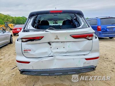 Zdjęcie 6 z 14 samochodu: 2022 MITSUBISHI OUTLANDER ES VIN:JA4J4TA82NZ040849 - miniatura
