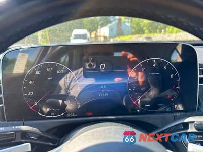 Zdjęcie 8 z 10 samochodu: 2024 MERCEDES-BENZ E 350 4MATIC VIN:W1KLF4HB3RA007028 - miniatura