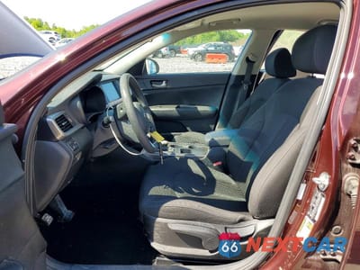 Zdjęcie 7 z 12 samochodu: 2019 KIA OPTIMA LX VIN:5XXGT4L33KG364689 - miniatura