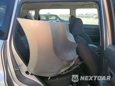 Zdjęcie 10 z 12 samochodu: 2010 KIA SOUL + VIN:KNDJT2A20A7049490 - miniatura