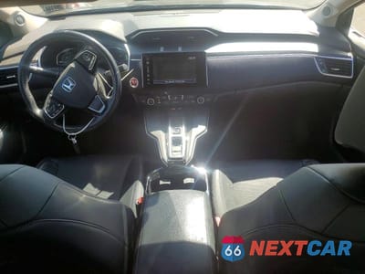 Zdjęcie 8 z 12 samochodu: 2018 HONDA CLARITY TOURING VIN:JHMZC5F32JC009620 - miniatura