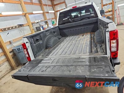 Zdjęcie 6 z 13 samochodu: 2022 FORD F250 SUPER DUTY VIN:1FT8W2BT2NEF83167 - miniatura