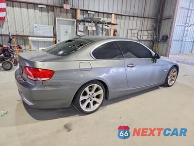 Trzecie zdjęcie samochodu z tyłu: 2009 BMW 328 I VIN:WBAWB33579P137693 - miniatura