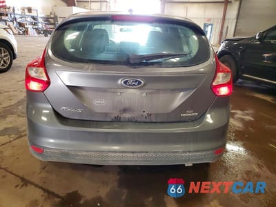 Zdjęcie 6 z 12 samochodu: 2014 FORD FOCUS SE VIN:1FADP3K22EL334023 - miniatura