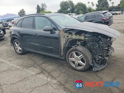 Czwarte zdjęcie samochodu z boku: 2023 PORSCHE CAYENNE BASE VIN:WP1AA2AY9PDA02283 - miniatura